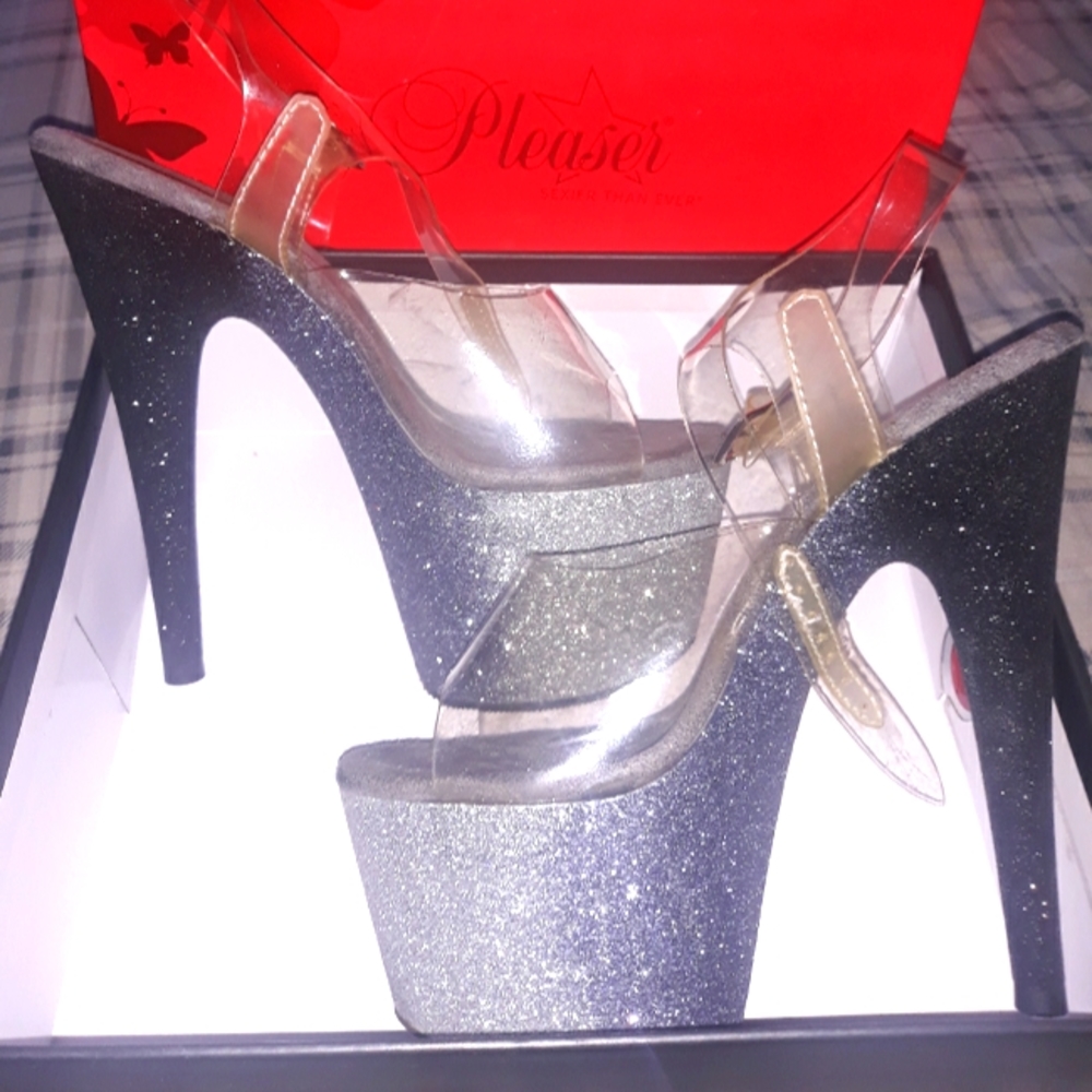 Pleasers ombre black and silver heels